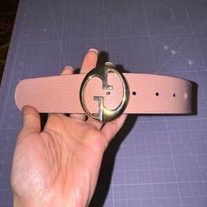 Gucci reversible pink and black leather belt with Gold Double-G Style Buckle